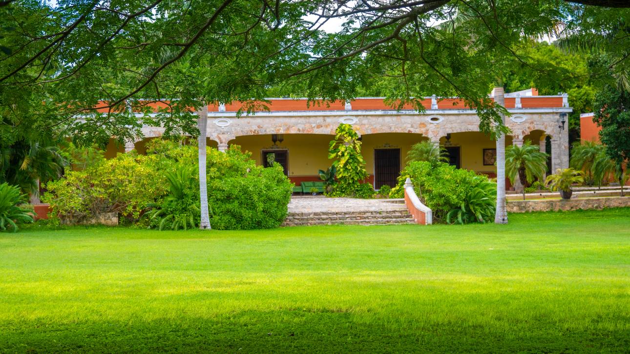 hacienda_casa_desde-jardin2